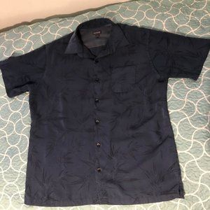 Van Heusen Hawaian Style Short Sleeve Shirt